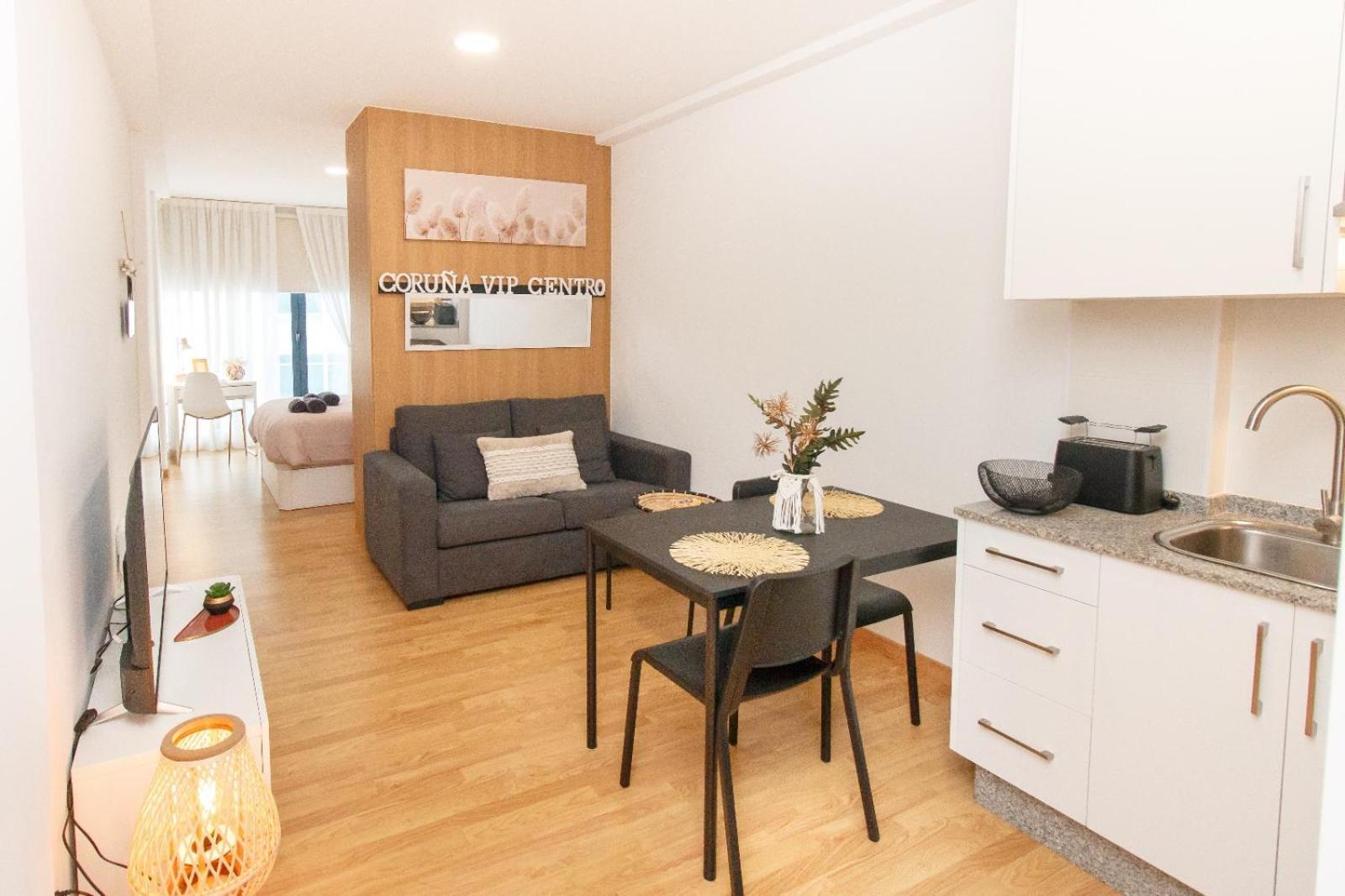 Coruna Vip Centro Apartment